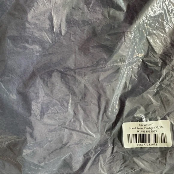 Official Taylor Swift Speak Now Cardigan - XS/S - Picture 3 of 4